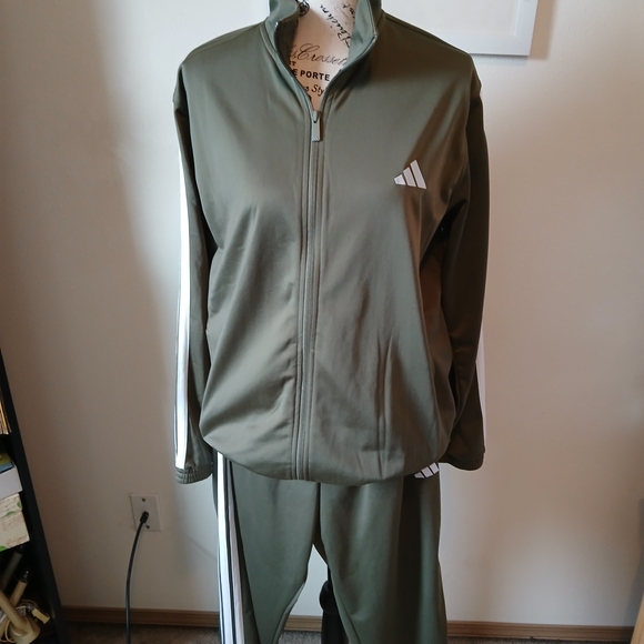 Adidas Ladies Olive Green Track Suit with White Accents New Without Tags - Picture 3 of 4